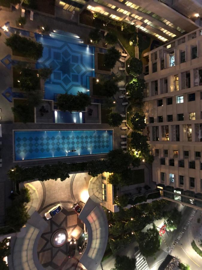 Downtown Boulevard One Bedroom Apt In 29 Blvd غرفة وصالة Burj & Fountain View Master Bedroom Plus 2 Single Beds In Living Room Dubai Exterior foto
